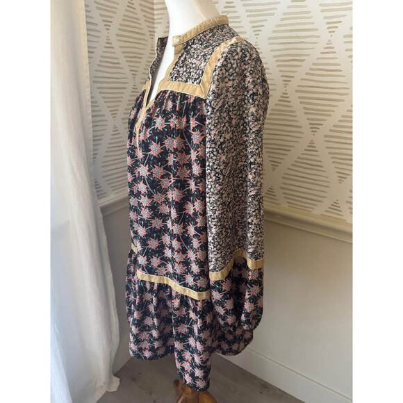 Entro Women’s Small Velvet Trimmed Black Peasant Dress - Picture 2 of 6